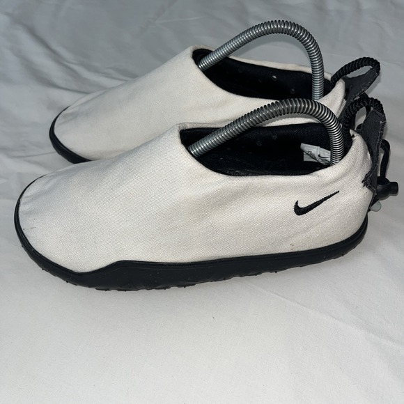 Men's Size 7.5 Or Wmns Sz 9 Nike ACG Moc Summit White Black DZ3407-100 Gear Hike - Picture 1 of 16